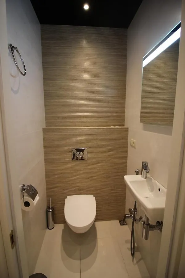 Super Luxury Apartments Tbilisi Hotel
