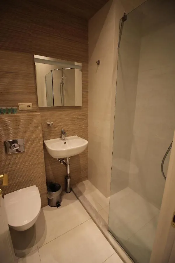 Super Luxury Apartments Tbilisi 4*,